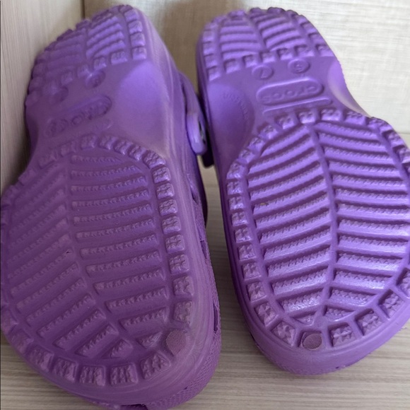 Purple Crocs - Picture 2 of 4